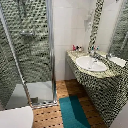 Alojamiento Tinajas * A Coruña