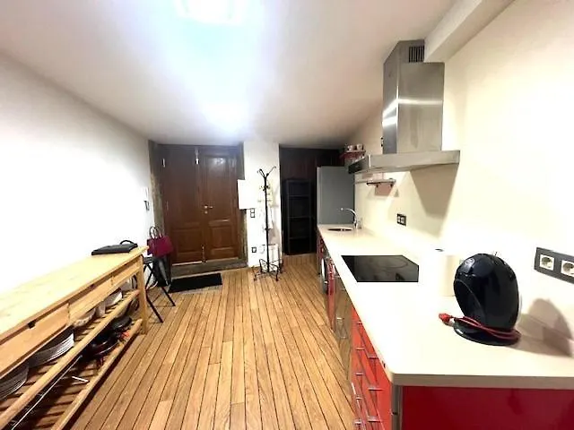 Alojamiento Tinajas Daire