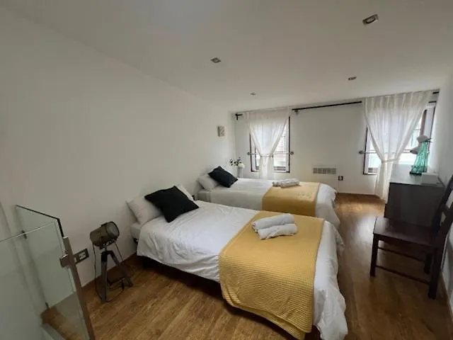 Alojamiento Tinajas *